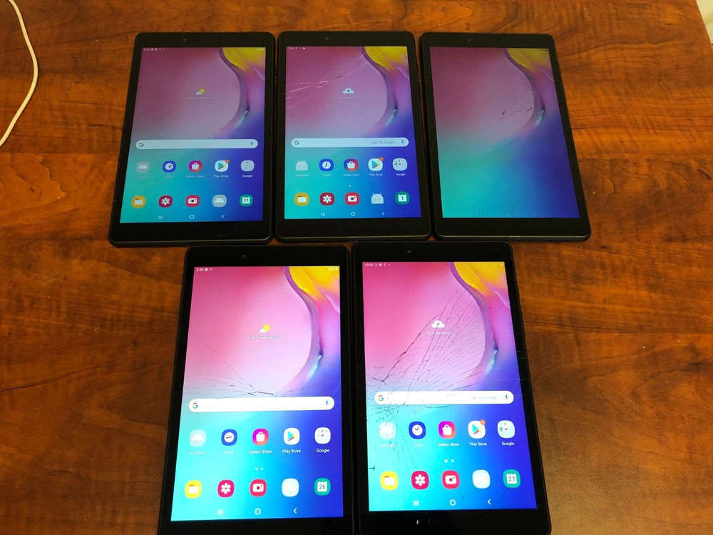 Lot of 5 Samsung Galaxy Tab A SM-T290 (2019) 32GB, Wi-Fi, 8in with Cracked Glass