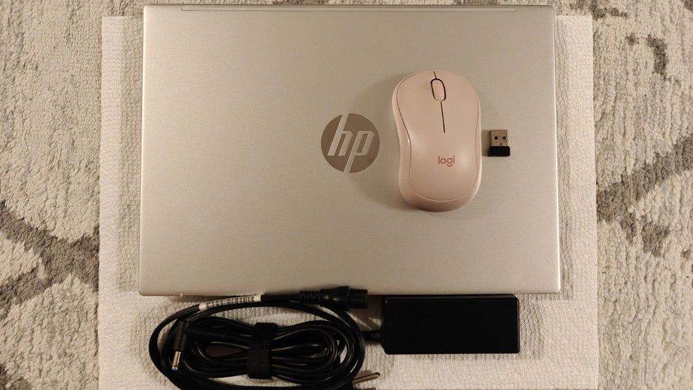 HP Pavilion Aero 13-be0097nr Laptop with Ryzen 7 5800U, 16GB RAM, 512GB SSD
