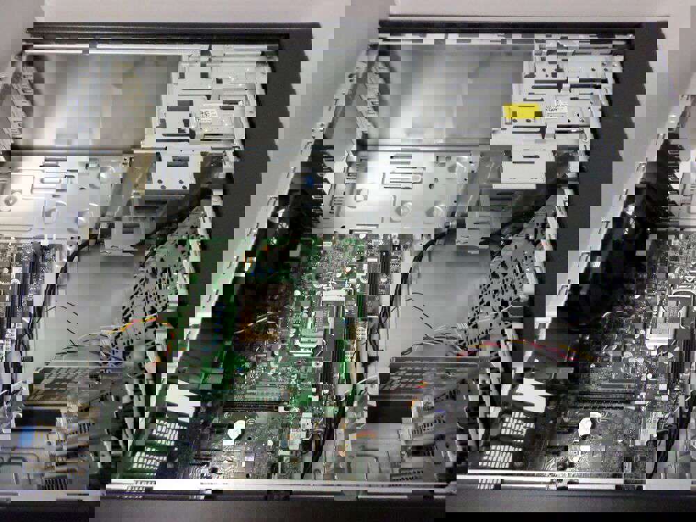 Dell Inspiron 660s Tower Computer Case with Motherboard and WLAN