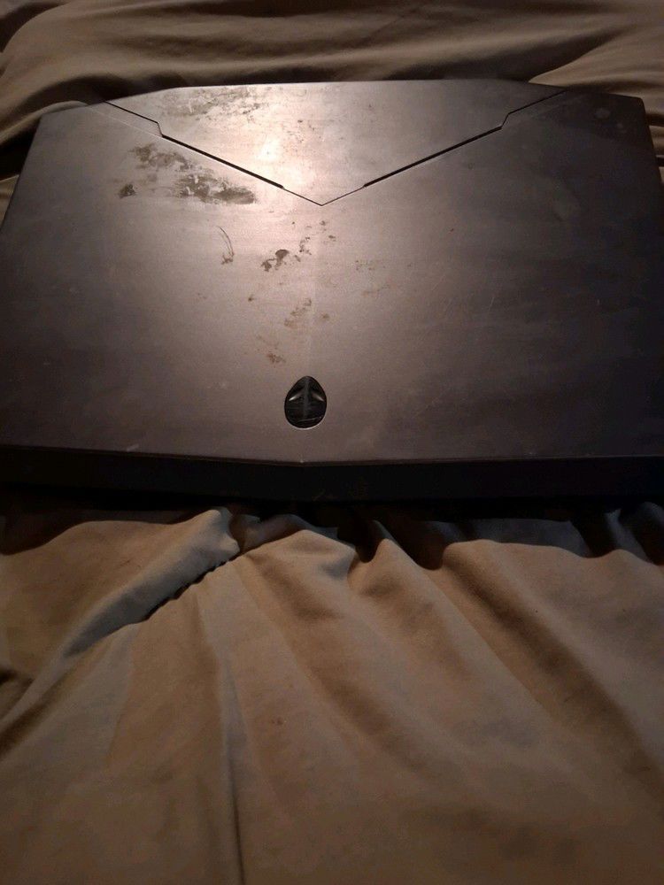 Alienware 14 Entry-Level Gaming Laptop