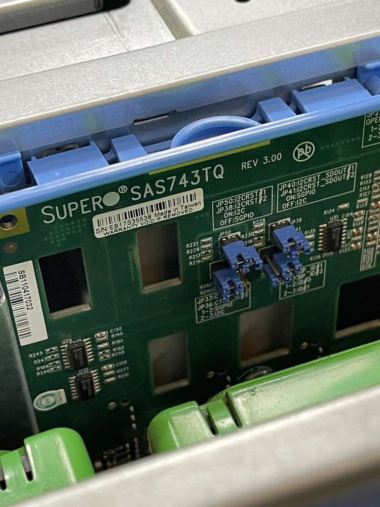 Supermicro CSE-743 4U Tower Server Chassis with 865W PSU & SAS Backplane