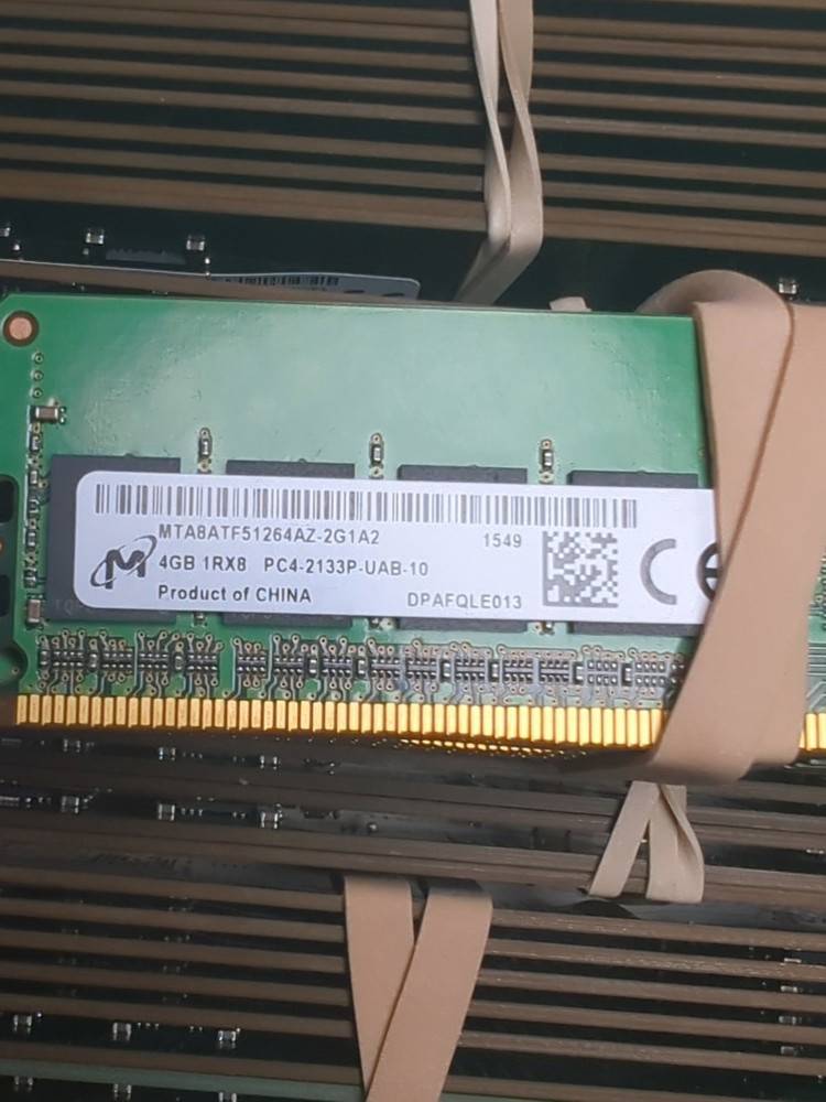 Lot of 52 / 4GB DDR4 PC4 Desktop Memory RAM