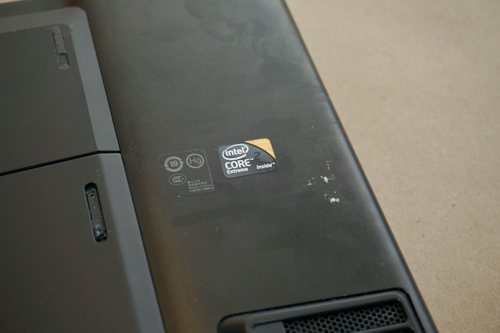 Alienware M17x R1 Gaming Laptop with GTX 280M SLI and 256GB SSD