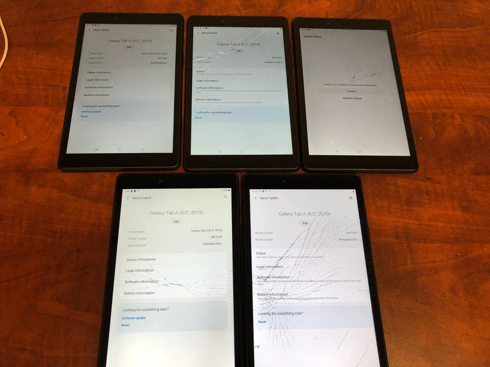 Lot of 5 Samsung Galaxy Tab A SM-T290 (2019) 32GB, Wi-Fi, 8in with Cracked Glass