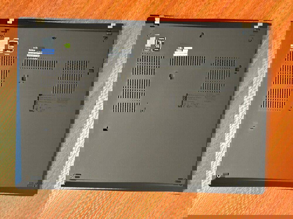 Lenovo ThinkPad P43s Laptop with Intel i7, 16GB RAM, 512GB SSD, 14" Touchscreen, and Nvidia P520