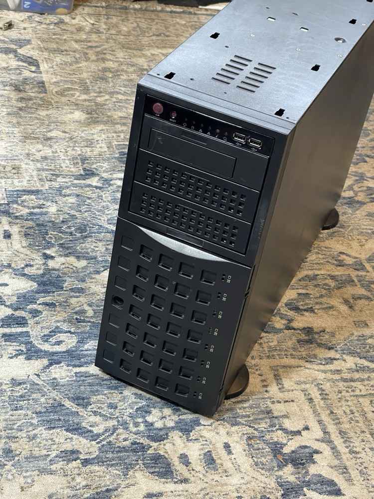 Supermicro CSE-743 4U Tower Server Chassis with 865W PSU & SAS Backplane