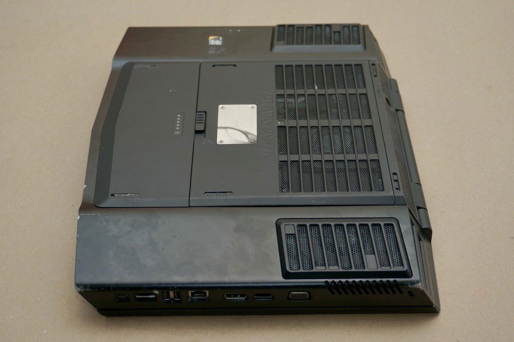 Alienware M17x R1 Gaming Laptop with GTX 280M SLI and 256GB SSD