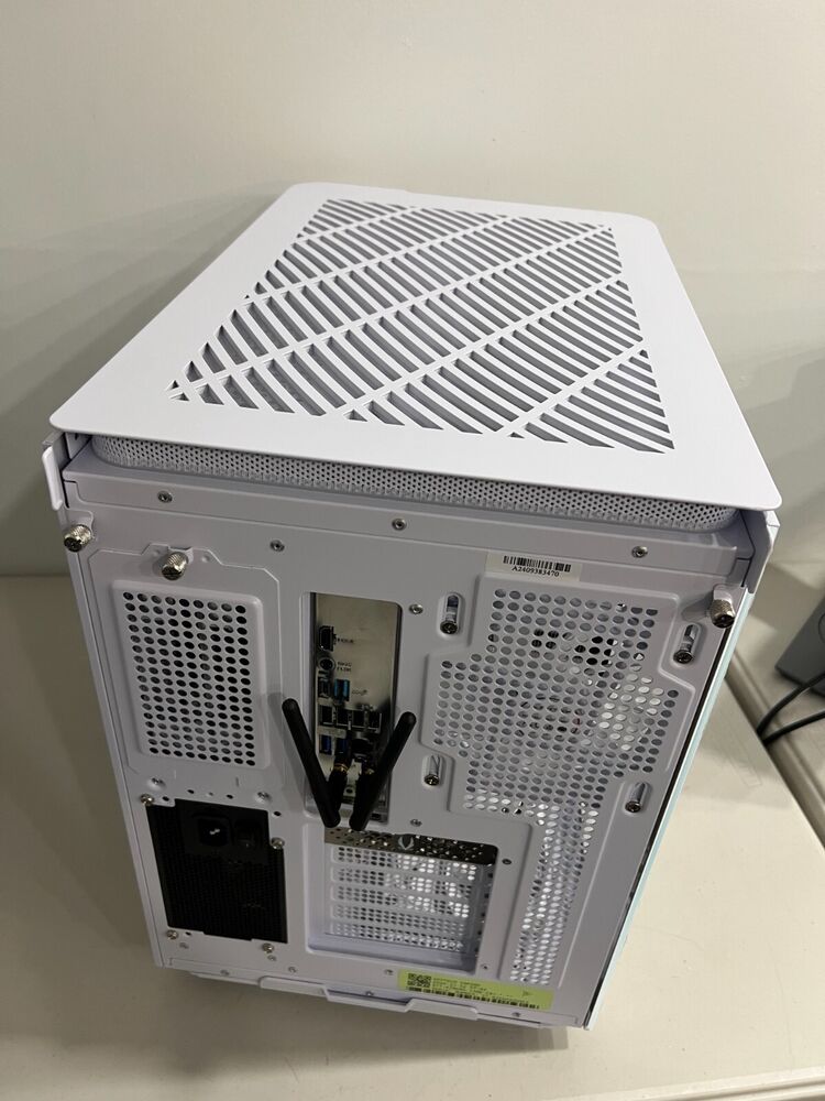 Skytech Elite Gaming PC - AMD Ryzen 7 7700, 3.8GHz, 16GB DDR5, 1TB SSD, RTX4070 Super