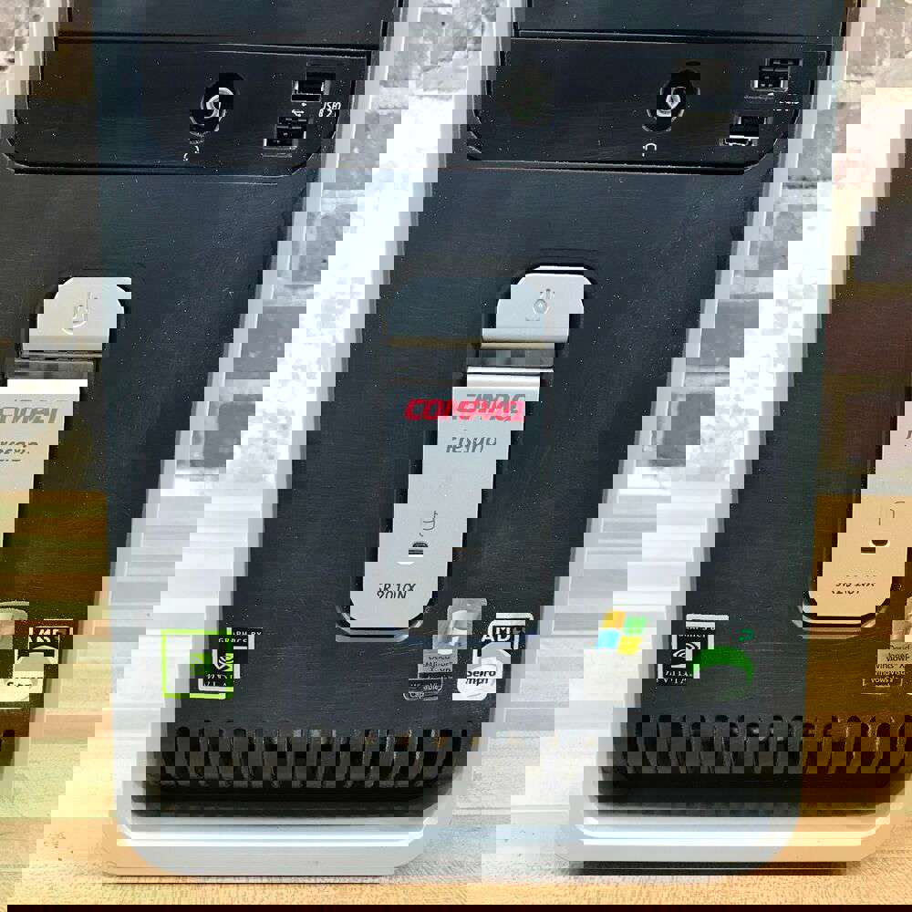 Retro Gaming PC - Compaq Presario S2010NX with AMD Sempron 1.80GHz