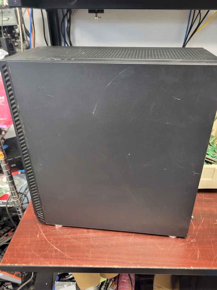iBUYPOWER i-Series Mid-Tower Gaming Case with Tempered Glass