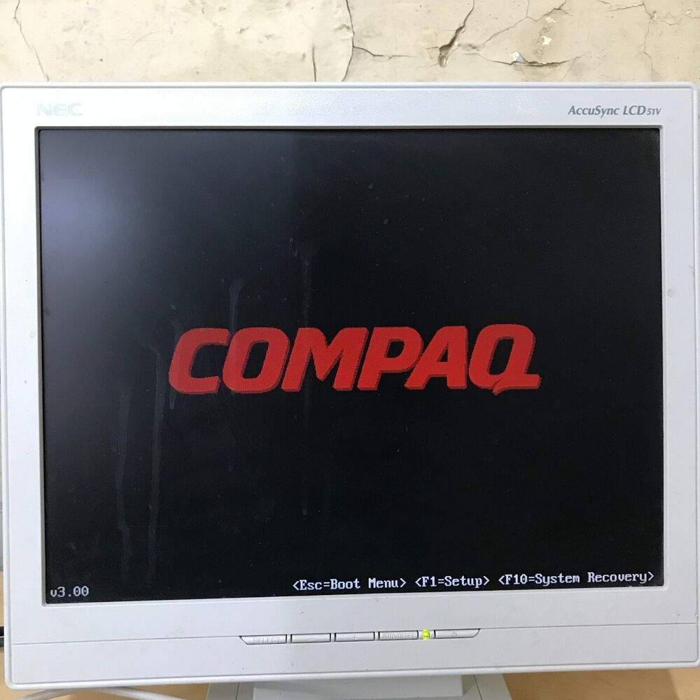 Retro Gaming PC - Compaq Presario S2010NX with AMD Sempron 1.80GHz