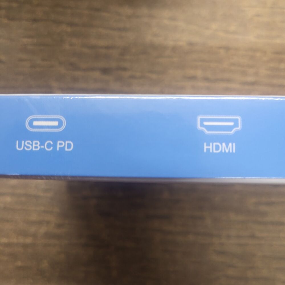 UtechSmart USB-C Hub 6-in-1 Dock UCN3273 - Enhanced Connectivity