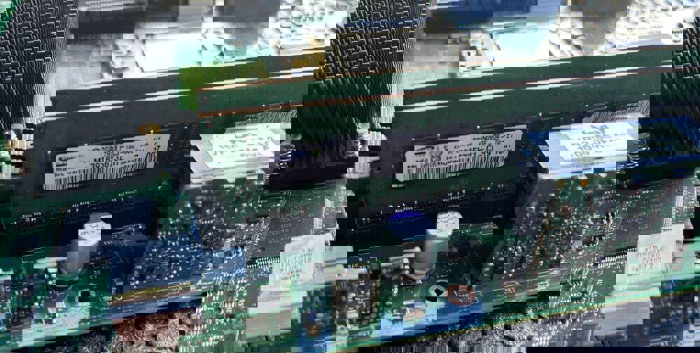 EMC VNX5300 System Board with Enhanced CPU and 4GB RAM
