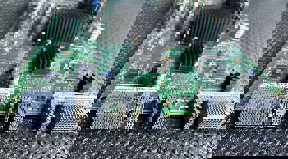 EMC VNX5300 System Board with Enhanced CPU and 4GB RAM