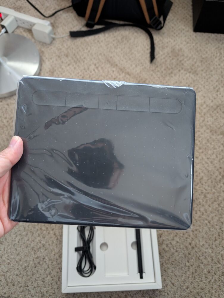 Wacom Intuos S Wireless Drawing Tablet - Black CTL4100WLK0