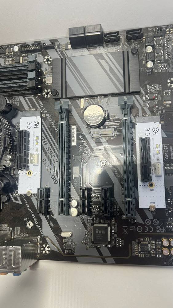 GIGABYTE B365 HD3 LGA1151 Intel Motherboard Bundle