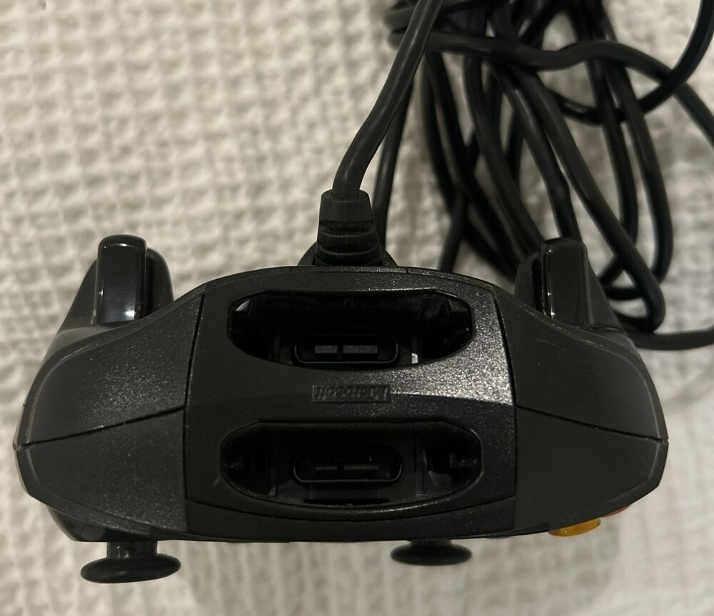 Microsoft Xbox Game Controller X08-19383 - First Generation Black
