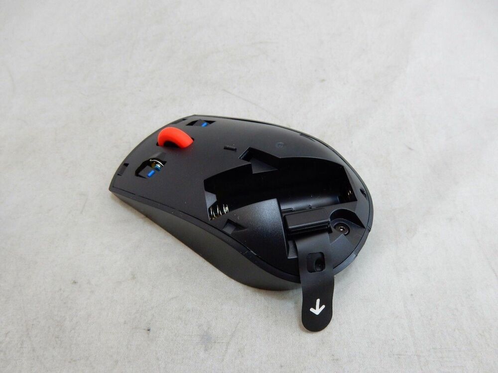 Lenovo Essential Wireless Laser Mouse 4X30M56887